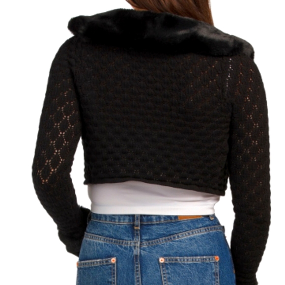 Isabelle Quinn Austraila Faux Fur Trim Cardigan - Picture 2 of 4